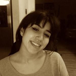 Meet your Posher, Alejandra